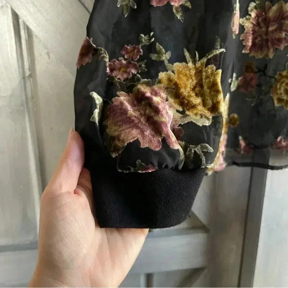 Velvet Floral‎ Top burnout grunge whimsygoth fairy grunge autumn fairy - Picture 6 of 6